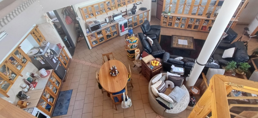 4 Bedroom Property for Sale in Reitz Free State